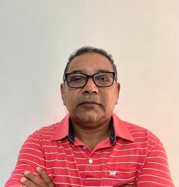 Julio Nieves, líder educativo de comunidades indígenas