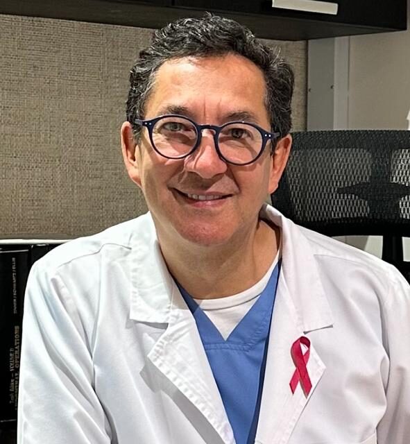 Fabio Torres, jefe de la Sección de Seno de la Fundación Santa Fe de Bogotá